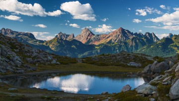 North Cascades Tarn